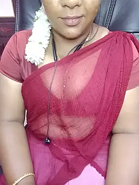 sexy-keerthi Chat XXX in diretta