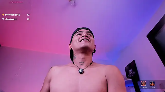 LiamDeepsのライブXXXチャット