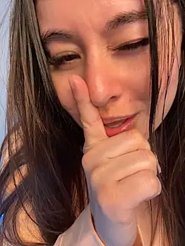 Sharon_07 Chat XXX in diretta