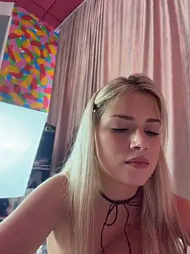 NinaVerse Chat XXX in diretta
