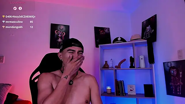 LiamDeeps Chat XXX live