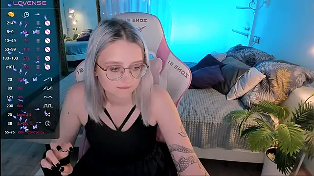 LunarGlow – Naživo XXX chat