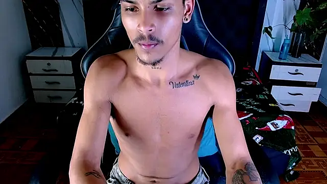 Chat +18 de Angel_foxc13 ao vivo