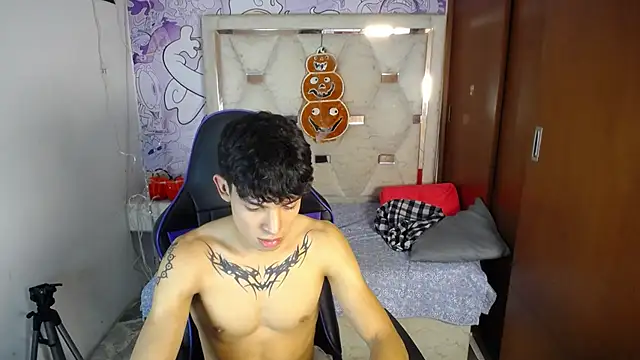 Chat XXX en directo de Liom_Gym