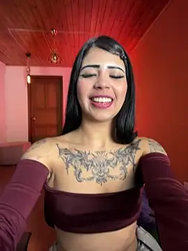 XXX chat uživo modela -Brittanny