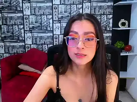 desiring_angel_ Adlı Modelin Canlı XXX Sohbeti