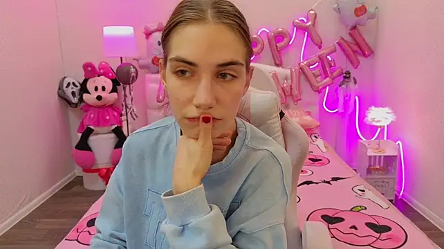 NikaStark_'s Live XXX Chat