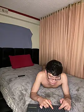Bryanwild – Naživo XXX chat
