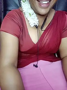sexy-keerthi's Live XXX Chat