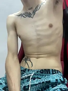 Chatroom XXX en direct de CAMILO__21