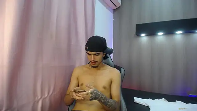 Tayson_Hot live XXX chat