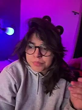 Czat XXX na żywo – miacanela_xo