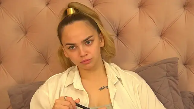 AnitaVenture's Live XXX Chat