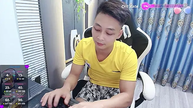 แชท XXX สดของ Naughty___asian
