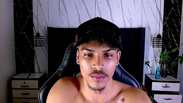 Angel_foxc13 라이브 XXX 채팅
