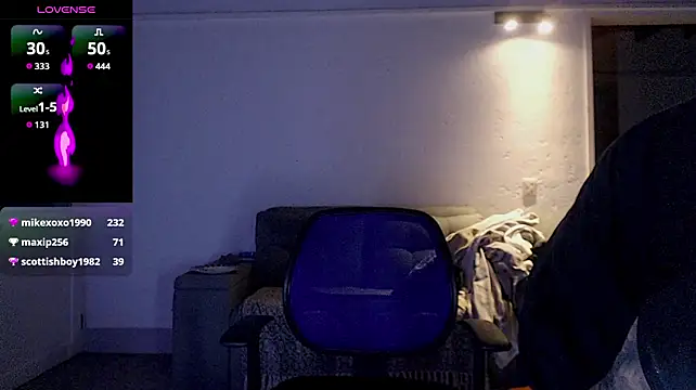 Shane_ClayのライブXXXチャット