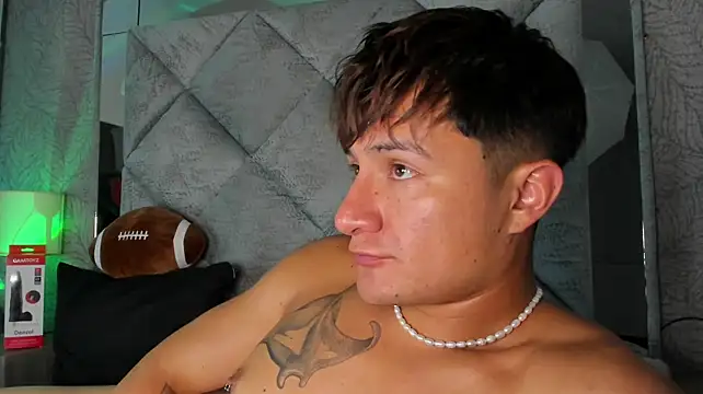 Hassbyd live XXX chat