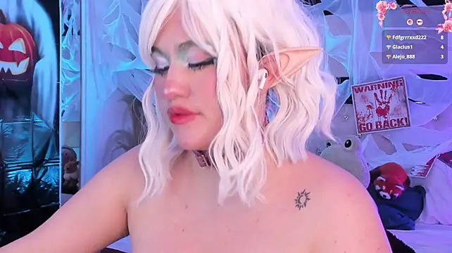 SummerLuna's Live XXX Chat