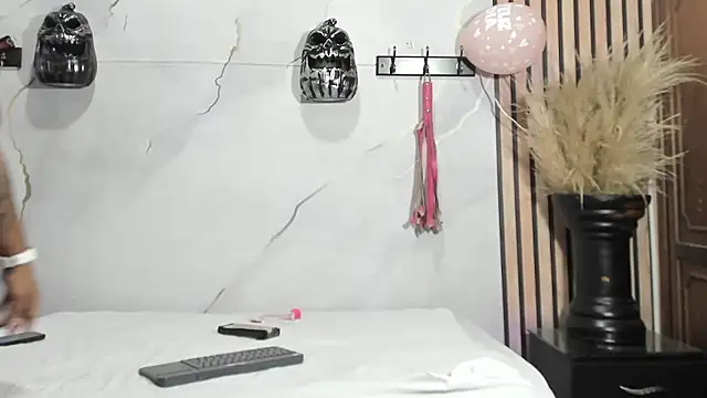SadieAndAxel webcam show