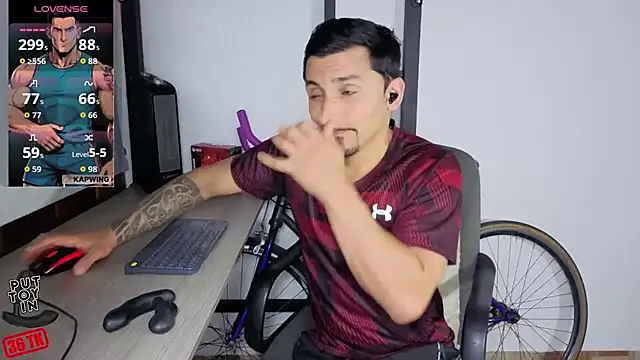 Czat XXX na żywo – Marck_Muscle