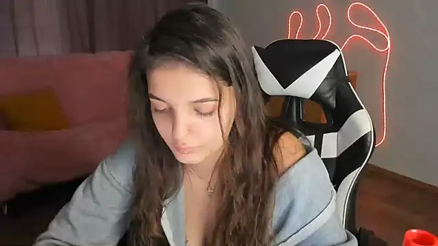 ChicGirl Chat XXX in diretta