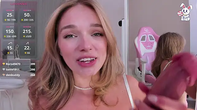 VirginChloe Chat XXX in diretta