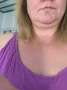 Chatroom XXX en direct de jusichka