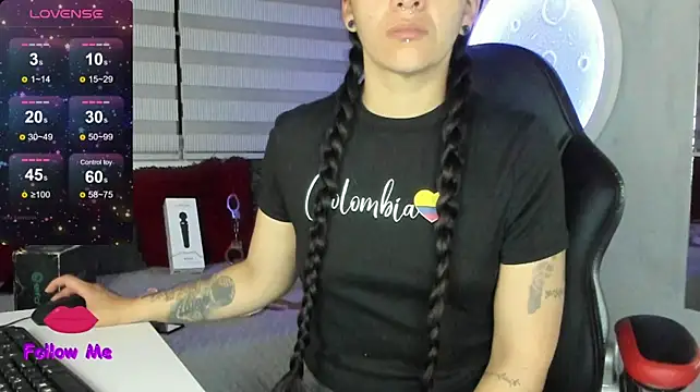 natasha_logan_'s Live XXX Chat