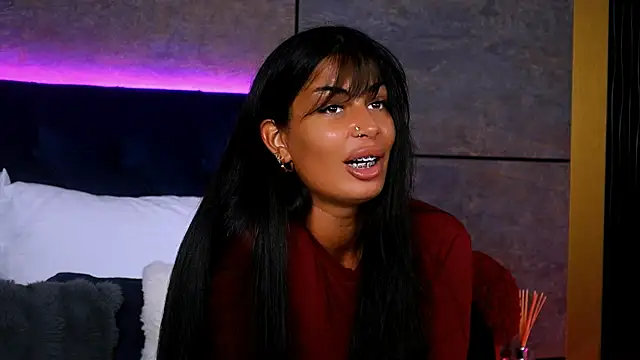 EvaRhea Chat XXX in diretta