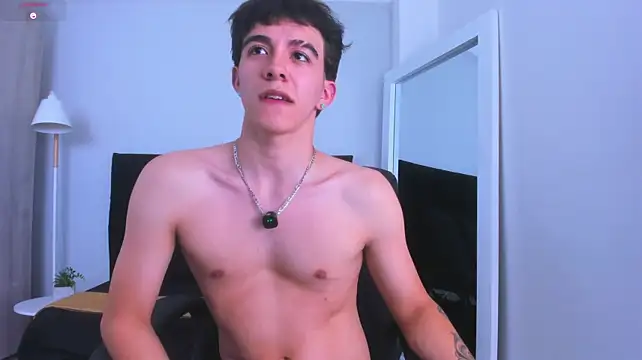 Chatroom XXX en direct de Austinbolt