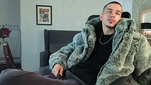 KaydenDrew élő XXX-chatje
