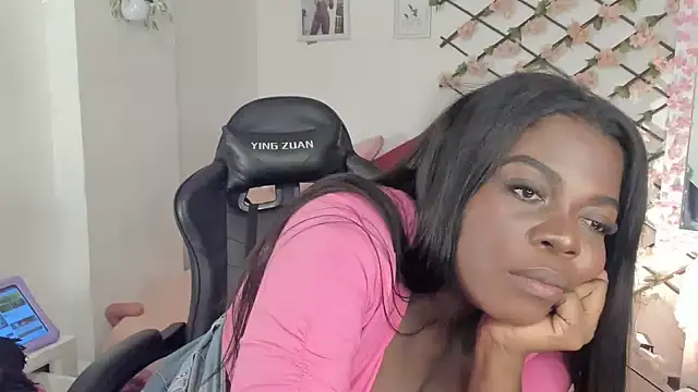 karinacortes' Live XXX Chat