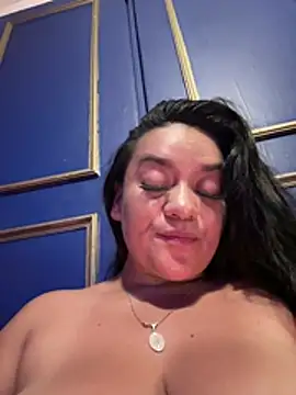 Indira_Nahali1 Chat XXX in diretta