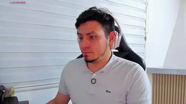 Chat XXX en directo de Rick_Adams