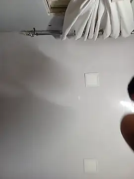 Bryan056_ live XXX chat