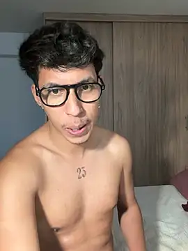Chat +18 de Jack_Frostt ao vivo