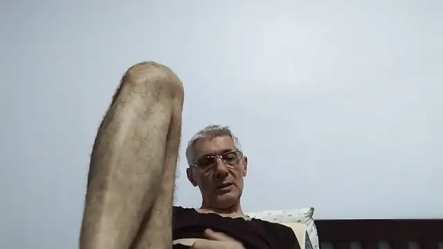 Živý XXX chat BIGUNCUTHARDCOCK