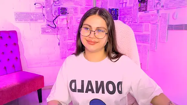 MissTessaGlow Live XXX-Chat