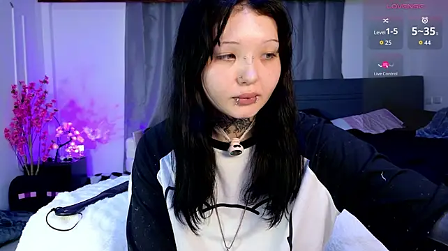 Czat XXX na żywo – Lein_Bone