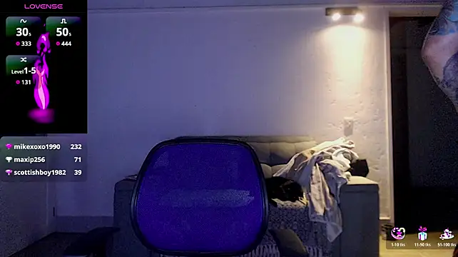 Czat XXX na żywo – Shane_Clay
