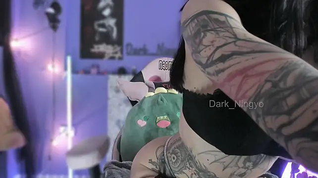 Dark_ningyo1's Live XXX Chat