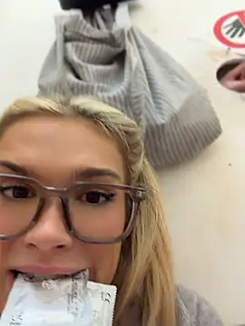 Nicoleevienn Live XXX chat