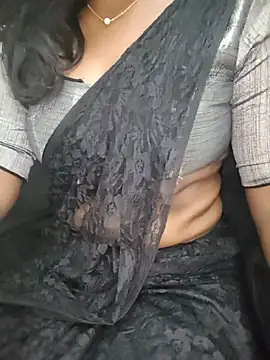 Tamilmallu-duskygirl03's Live XXX Chat