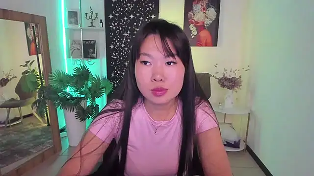 LunaPurrr's Live XXX Chat