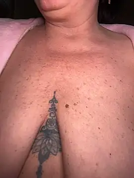 Agata-Anetta Adlı Modelin Canlı XXX Sohbeti