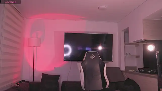 הופעת וובקאם של andrea_magic69