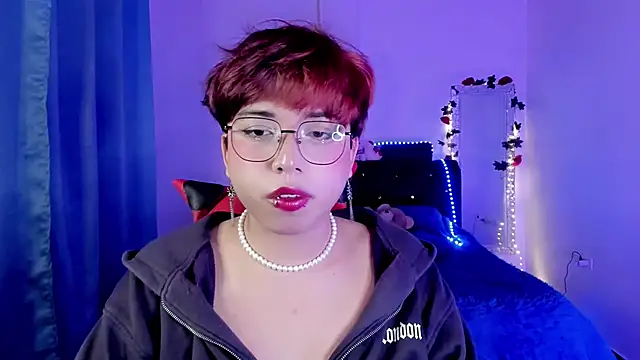 AnggelONfiree লাইভ XXX চ্যাট