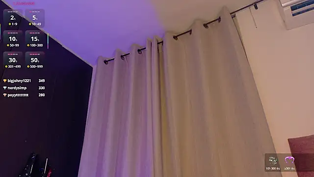 AlejandraDunn1's Live XXX Chat