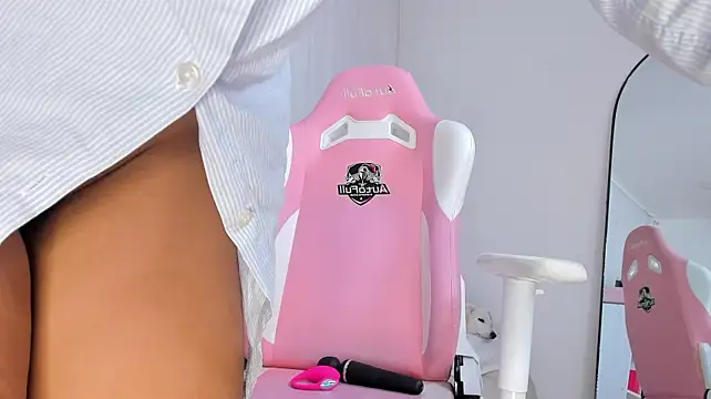 missnessa Chat XXX in diretta