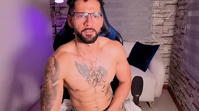 XXX chat uživo modela patrickvg
